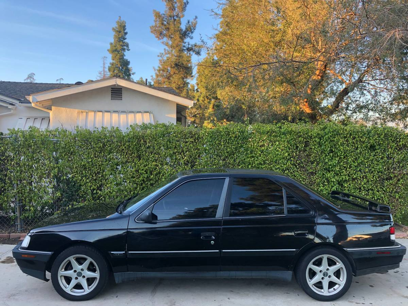 Illustration for article titled At $3,500, Could This 1989 Peugeot 405 Mi16 be the Quirkiest Daily Driver Deal There is?